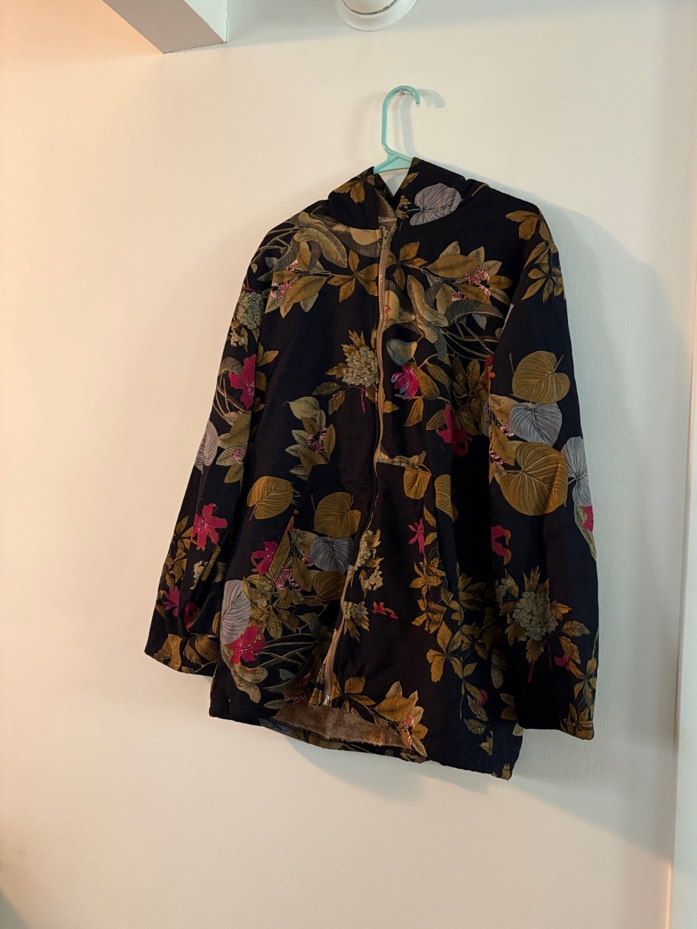 Black Floral Zip-Front Women's Jacket